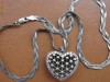 Medalion in forma de inimioara cu lant, Ag.925, greutate 20,5gr.