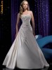 rochie mireasa demetrios model 4246   voal lung spaniol   crinolina