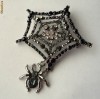 Brosa-pandantiv panza de paianjen cu  marcasite