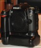 Nikon D80 + Bonus Grip si 2 baterii