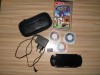 VAND SONY PSP 3004 NEGRU + 3 JOCURI ORIGINALE + card 2 GB