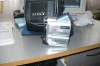 VAND CAMERA VIDEO SONY:CONTINE(GEANTA TRANSPORT,TRIPOD,BATERIE REINCARCABILA SONY+INCARCATOR,POSIBILITATEA DE A FOLOSI BATERII TIP AA,CARD 4 GB)