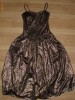 ROCHIE DAMA-DE SEARA/OCAZIE-mas.40/M -NEGRU SPRITAT AURIU cu corset (2 poze) NOU