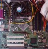 placa de baza cu procesor ,rami si sursa(placa video si audio incorporata)