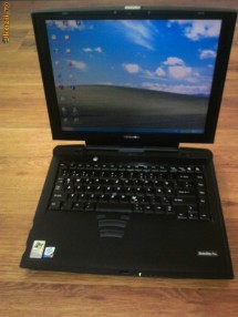 Laptop Toshiba Satellite Pro 6100 foto