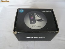 Vand Motorola V3 cu toate accesoriile foto
