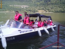 Croaziera Cu Salupa Cazanele Dunarii Plimbari cu Barca foto