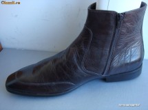 BOTINE BARBATI BATA NOI NOUTI PIELE CALITATE SUPERIOARA ULTIMA PERECHE MARIMEA 46  LA OKAZIE 140 LEI!!!!!!!!!!!!!! foto