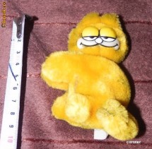 Jucarie Plus Garfield Aproximativ 10 CM - Se Fixa Pe Diverse Obiecta