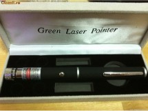 Laser pointer verde 300mW -1 capat proiectii - tip STILOU