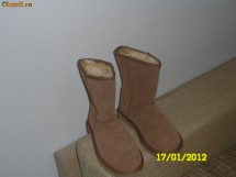 CIZME UGG AUSTRALIA CLASSIC SHORT