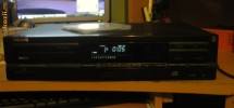 cd player  philips cu telecomanda Cd614