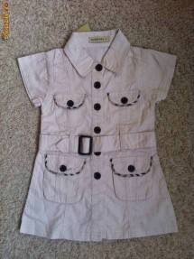 ROCHIE, ROCHITA  BURBERRY NOUA, CREM, FRUMOASA, 2-4  ANI foto