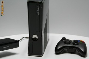 Xbox 360 Slim ca nou. foto