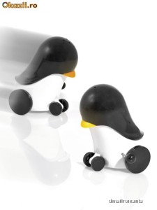 In cazul in care va lipseste sarea de pe masa... soseste pinguinul! foto
