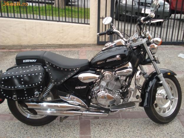 Motocicleta Keeway Superlight, an 2009 foto mare