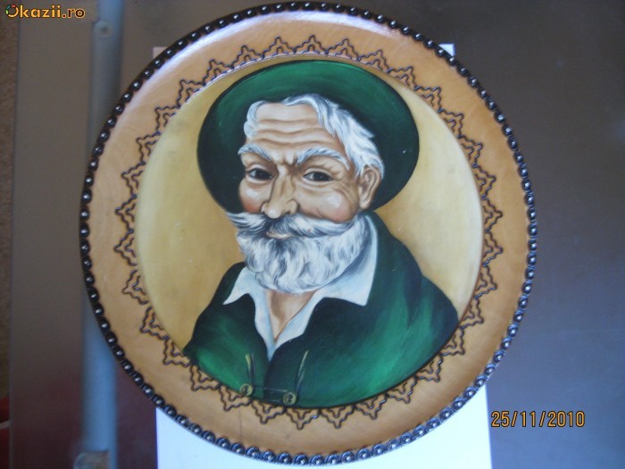 PLATOU DECOR DIN LEMN,PICTAT SI PIROGRAVAT foto mare
