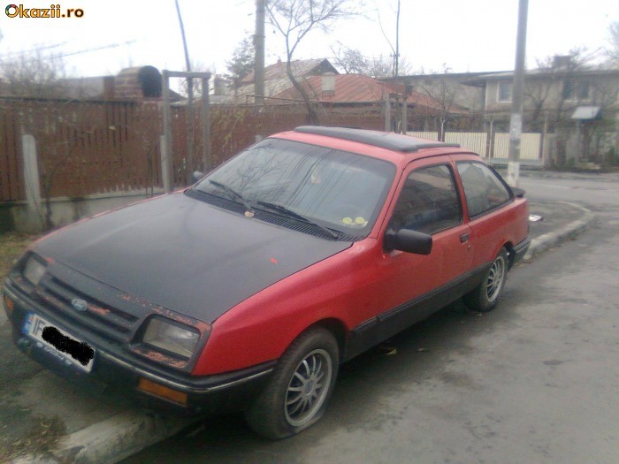 FORD FIESTA 2.3 D foto mare