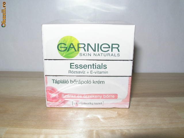 crema Garnier 50 ml,ten uscat,cu extract de trandafir+vit E foto mare