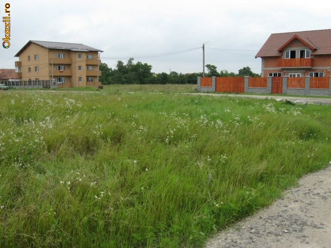 VAND TEREN PENTRU CASA foto mare