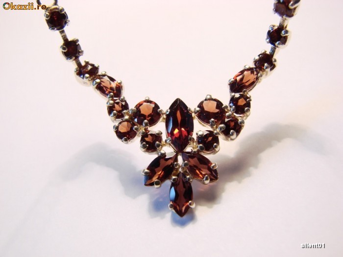 Colier cu Granate BOHEMIAN GARNETS 30s foto mare
