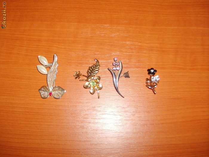 BROSE , 4 BUC foto mare