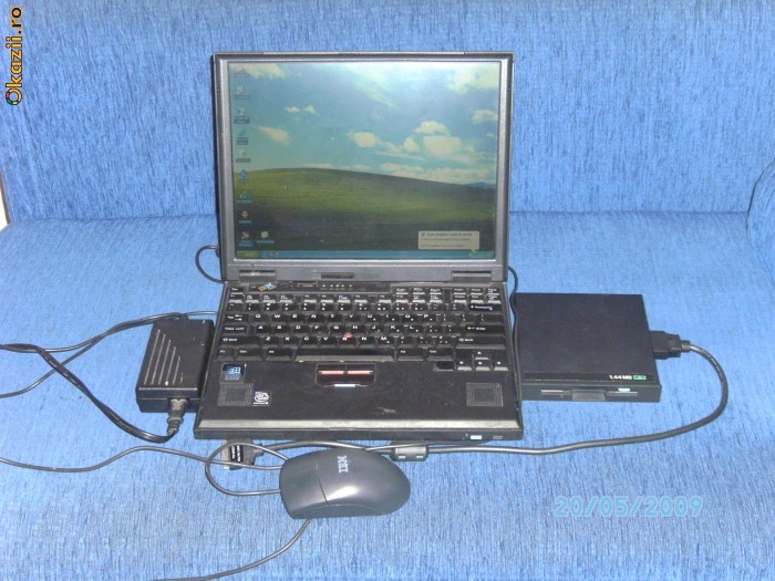 LAPTOP IBM THINK PAD foto mare