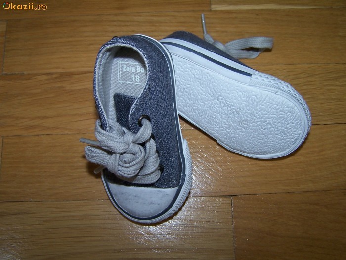 Tenisi culoare gri marca Zara Boys marime 18 foto mare