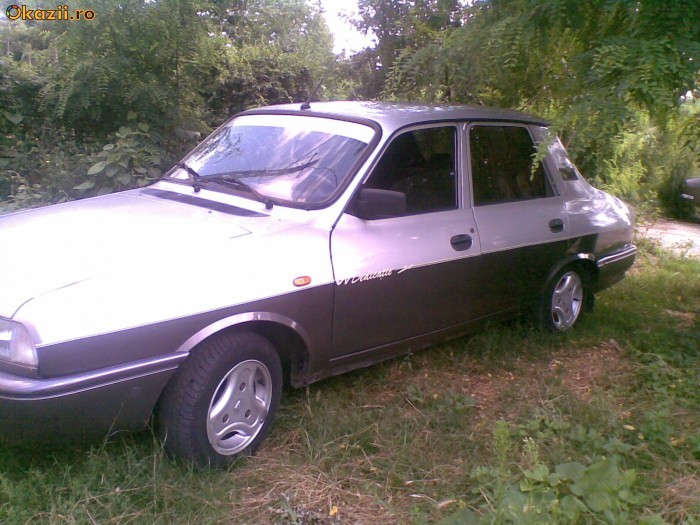 DACIA foto mare