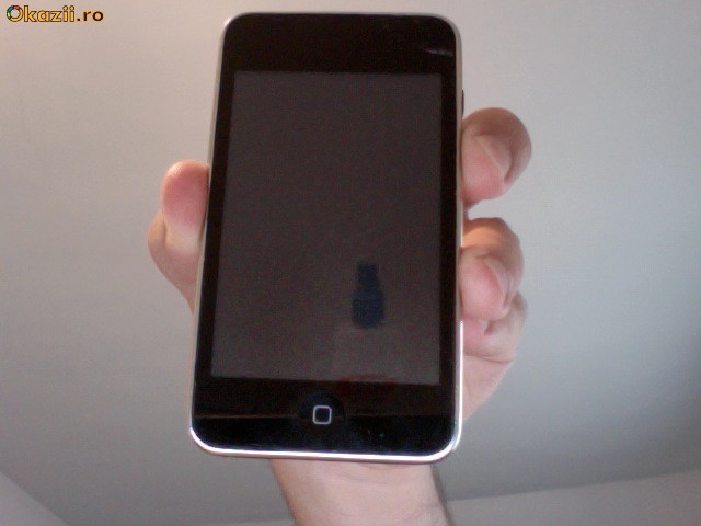 Ipod Touch2 (ecran defect) foto mare