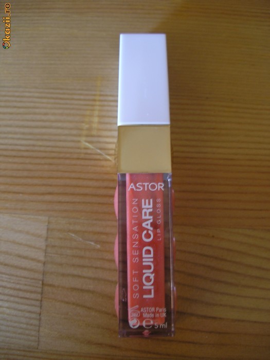 Luciu de buze Astor Liquid care 5 ml foto mare