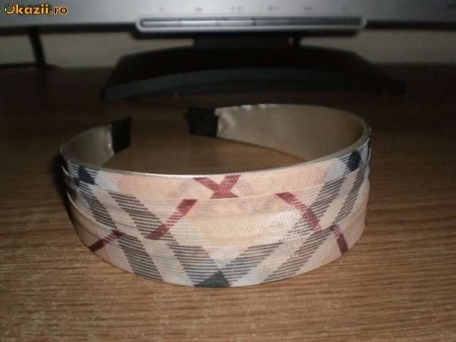 CORDELUTA BURBERRY foto mare
