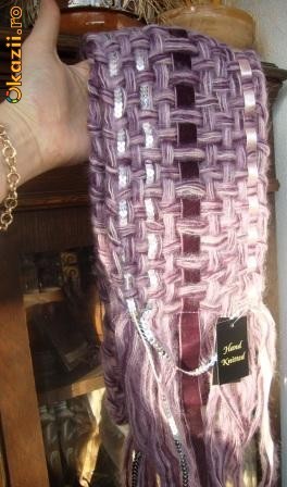 Fular din lana, handmade frumos accesorizat! Produs NOU! foto mare