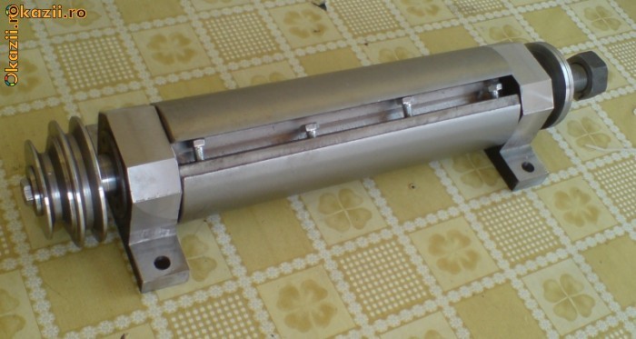 ax axe abric abrich rusesc lemnarie tamplarie stupi constructii case  depozite foto mare