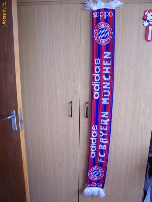 FULAR ,  FC BAYERN MUNCHEN foto mare
