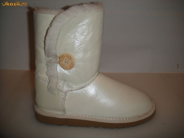 CIZME  UGG  IMPERMEABILE  (DIN PIELE SI BLANITA NATURALA) foto mare