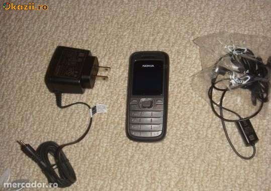 NOKIA 1208 foto mare