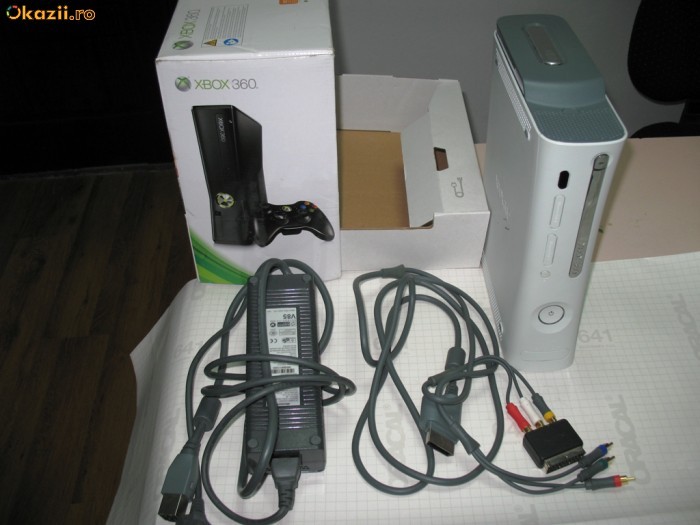 Vand XBOX 360 HDD 250 GB foto mare