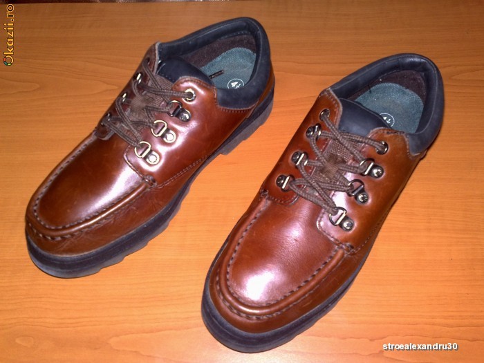 PANTOFI Thom McAn PIELE NR 37 1/2 foto mare
