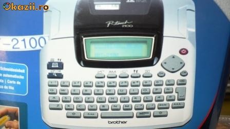 Vind imprimanta pentru etichete ,portabila,interfata USB  ,Brother PT-2100 foto mare