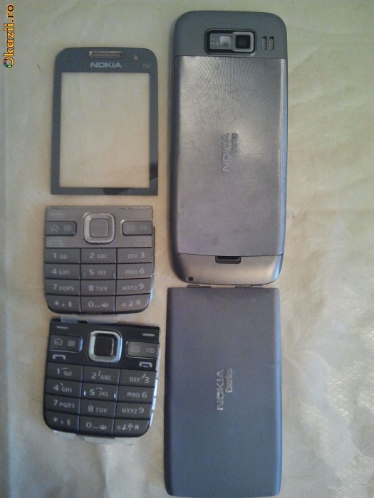 mijloc(cu sonerie) 2 tastaturi,2 capace,geam nokia e52 originale.nu licitati negativ instant foto mare mijloc(cu sonerie) 2 tastaturi,2 capace,geam nokia e52 originale.nu licitati negativ instant foto mare