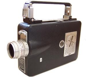 APARAT DE FILMAT CINE-KODAK MAGAZINE 16 foto mare