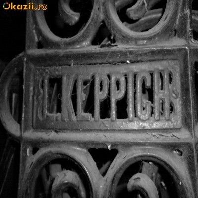 Vand masina de cusut L.KEPPICH fab. 1850 (aprox) foto mare Vand masina de cusut L.KEPPICH fab. 1850 (aprox) foto mare