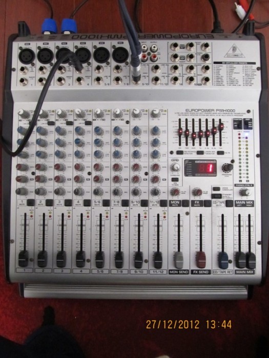 Vand MIXER Amplificat / cu putere Behringer EUROPOWER PMH1000 foto mare Vand MIXER Amplificat / cu putere Behringer EUROPOWER PMH1000 foto mare