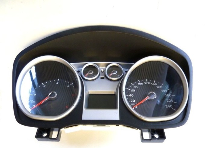 CEASURI BORD FACELIFT DIESEL - pt Ford Focus MK2 foto mare CEASURI BORD FACELIFT DIESEL - pt Ford Focus MK2 foto mare
